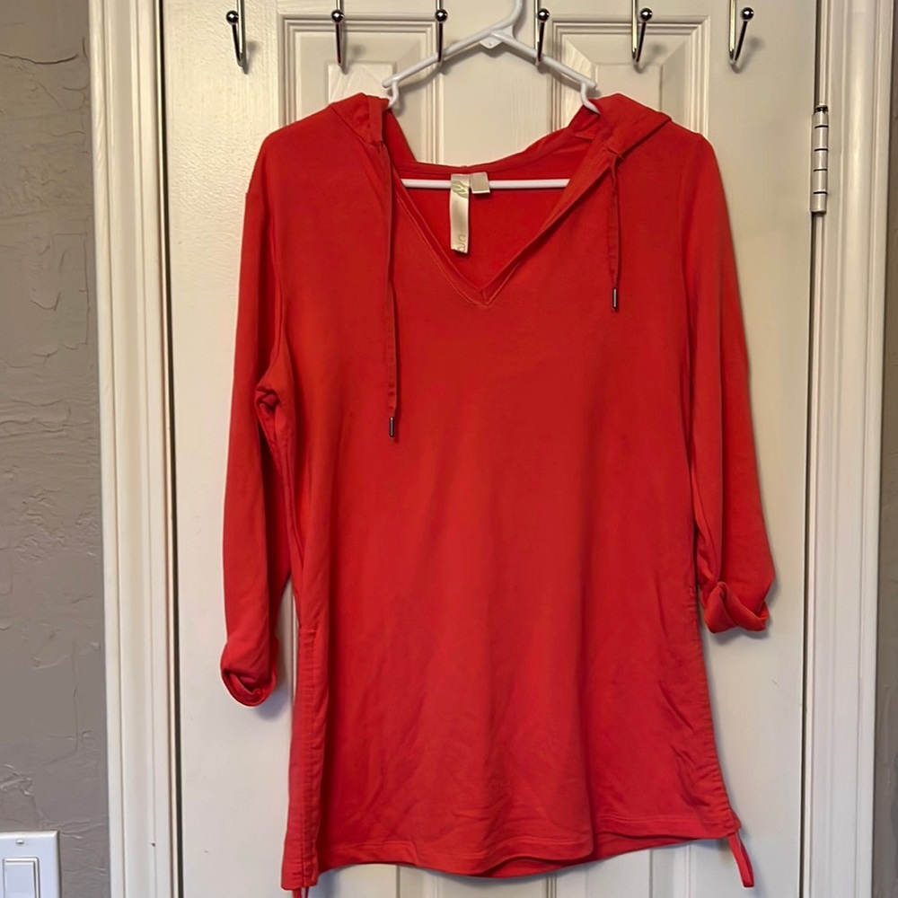 Coral top